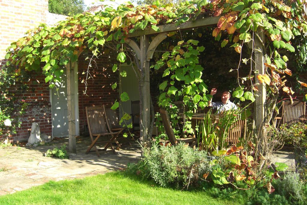 Stowting Hill House Bed & Breakfast Ashford  Bilik gambar